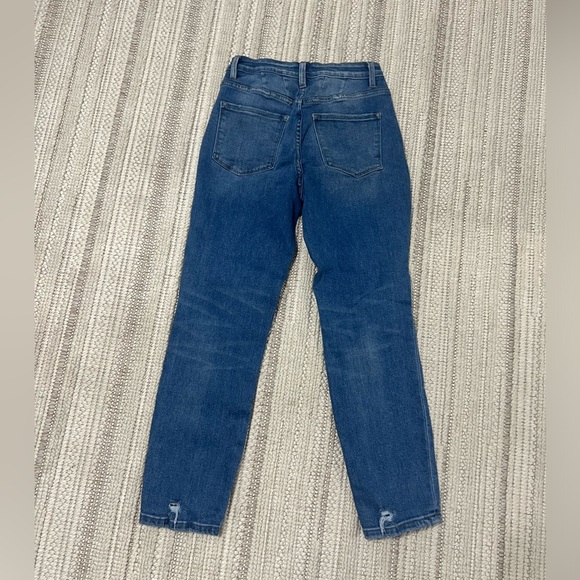 Distressed Jeans - Picture 2 of 4